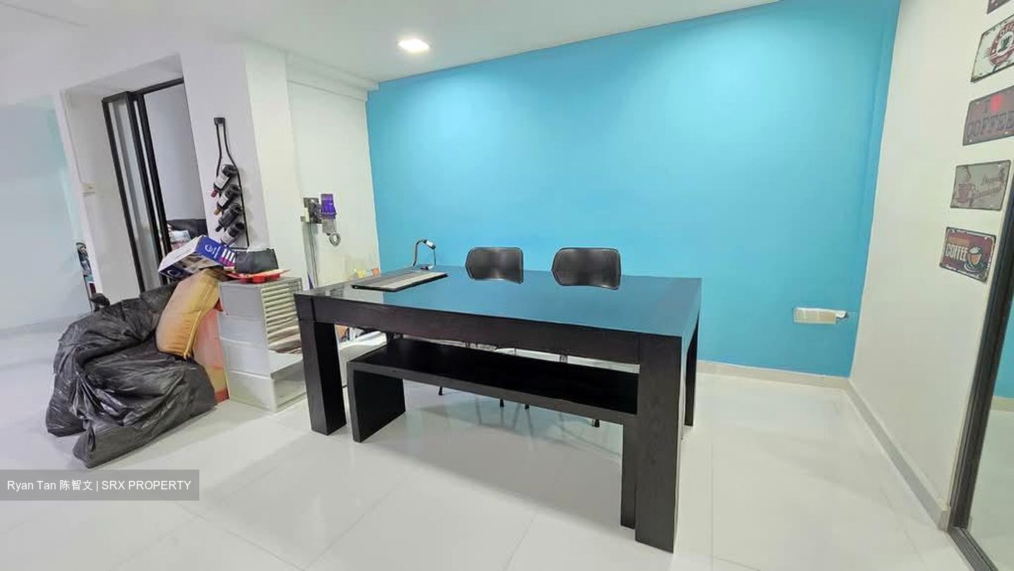 Blk 215 Lorong 8 Toa Payoh (Toa Payoh), HDB 5 Rooms #547522621
